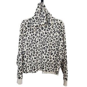 Lucky Brand Sz Large Women's Hooded Cropped Shirt Rolled Hem Animal Print Cream